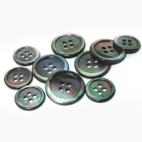 HIGH END MOTHER OF PEARL BUTTONS
