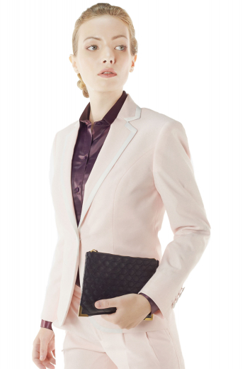 Sexy single breasted formal blazers with short length. These tailored salmon pink blazers put on view four handmade fabric covered buttons on sleeves cuffs and one tailor made front button to close. They incorporate gorgeous made to measure double piped pockets and notch lapel collars. Thorough white lining around the edges of collars, pockets and jackets. These all season jackets can be custom-made with wrinkle free fabrics.