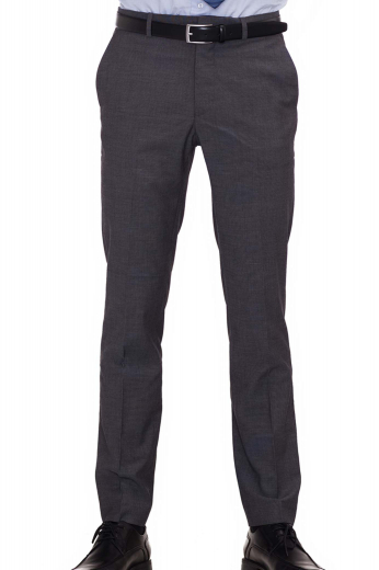 A pair of made to measure dark grey pants made from the finest wrinkle-resistant wool. This year-round pair of slim fit flat fronts is tailor-made by skilled professionals for your comfort.