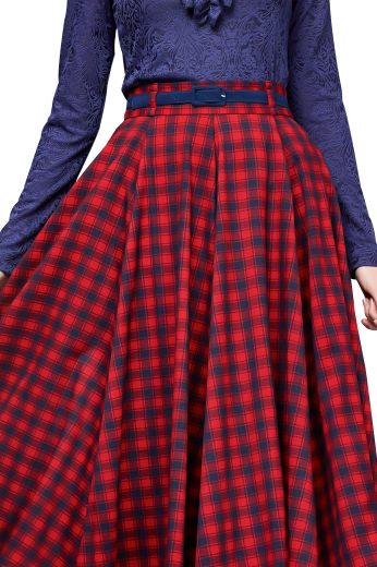 With super impressive flares and three inches wide waistband, these gorgeous tailor made plaid skirts are attractive calf length office wears. They close with a concealed back zipper and can be custom made with wrinkle proof fabrics.