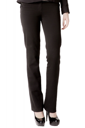 These womens bespoke wool gabardine midnight blue dress pants are stylish formals that you can wear to work every day. These womens handmade slim fit midnight blue dress pants are wrinkle resistant and have a flat front. With a stunning display of features like a boot cut style, these womens bespoke flared legs full length dress pants can also be worn to interviews and board meetings. These womens handmade midnight blue dress pants - with 2 front slash pockets and a zipper fly - can be purchased at My Custom Tailor.