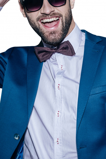 Mens Made To Order Slim Fit Blue Jacket This mens handmade blue blazer in cashmere wool is ideal for meetings, interviews, and corporate events. With 2 front close buttons and hand moulded shoulders, this mens made to order slim fit blue jacket also features 2 3-inch-wide notch lapels with 1 boutonniere on the left lapel. This mens custom made cashmere wool blue jacket also features 1 upper welt pocket, 2 lower flapped pockets, and a center vent. You can buy this mens bespoke blue slim fit blazer at My Custom Tailor to flaunt a stunning work look.