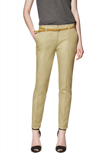 These must buy stylish womens tailor made camel pants in Egyptian cotton are exciting slim cut formals that you can wear to work. With a stunning flat front that's adorned with slash pockets on the sides, these womens bespoke suit pant can be paired with womens handmade slim fit shirts and womens made to order jackets for a trendy look. These made to measure cotton pants for women have standard belt loops with a front button and hook closure and a zipper fly. Try them on to experience day long comfort and grace like never before.