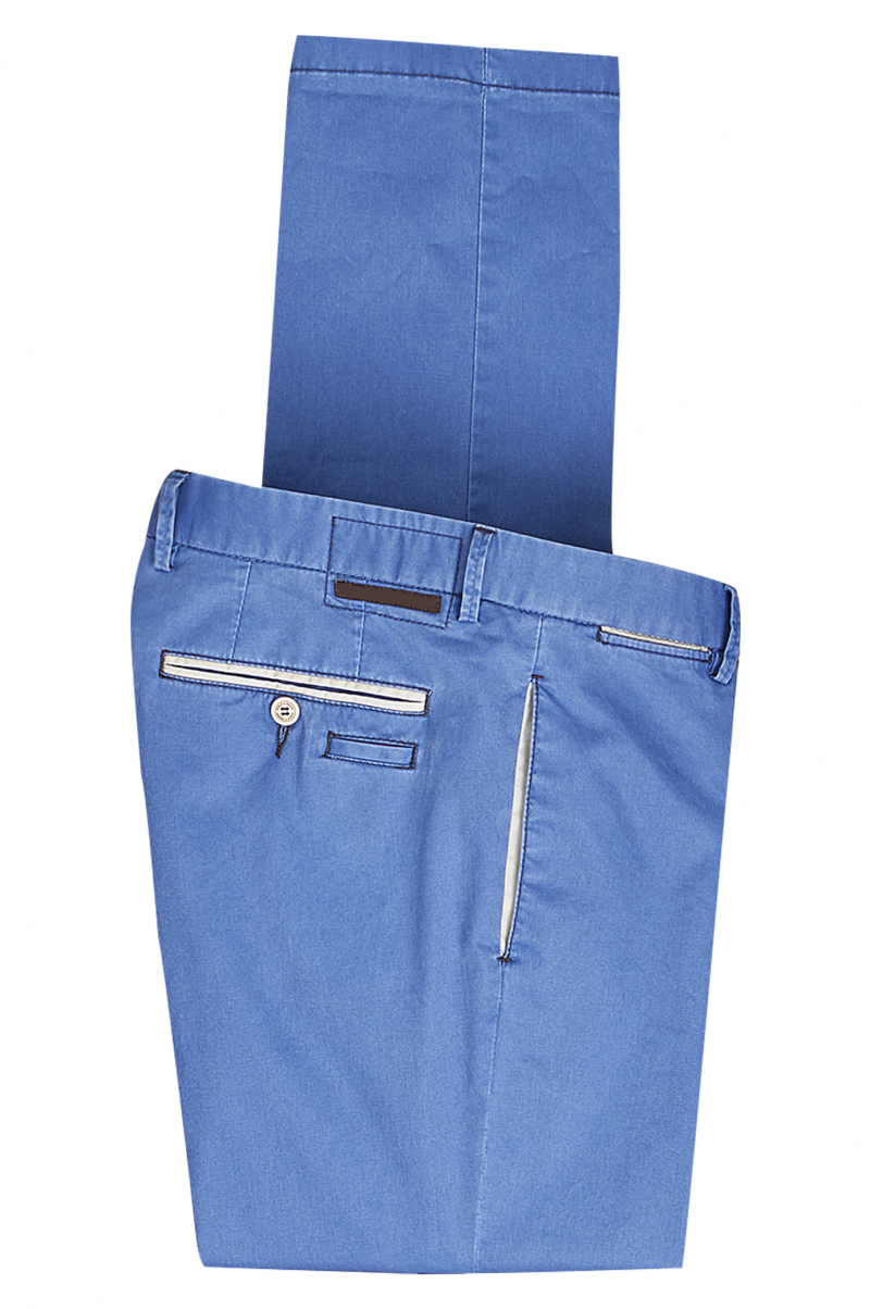 This men's custom made blue trouser is tailor made in a fine wool blend and cut to a slim fit, featuring slash pockets, extended belt loops and a flat front pleat. It is a bold option for your formal occasions!