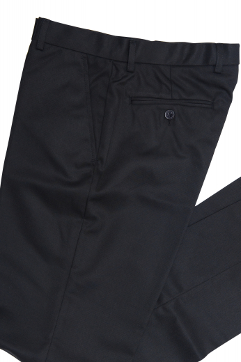 This men's custom black trouser is made to measure in a fine wool blend and cut to a slim fit, featuring slash pockets and a flat front pleat.