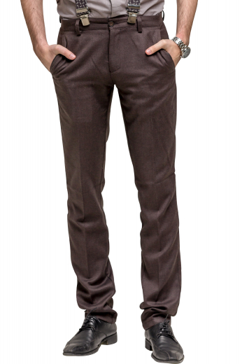 This men's brown pant is tailor made in a fine wool blend and cut to a slim fit, featuring slash pockets, extended belt loops, and a flat front pleat. It is a fashionable option that can be dressed up or down for any occasion!