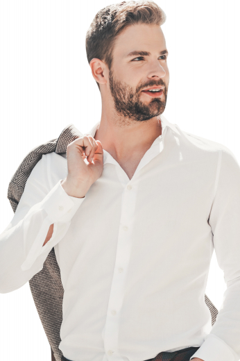 This men's white, full-sleeve button down is tailor made in a fine blend and cut to a slim fit, featuring rounded barrel cuffs and an ainsley collar, perfect for office wear.