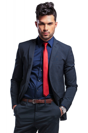 This men's pant suit is tailor made in a slim fit, featuring a single breasted button closure and slash pockets. It is perfect for all formal occasions.