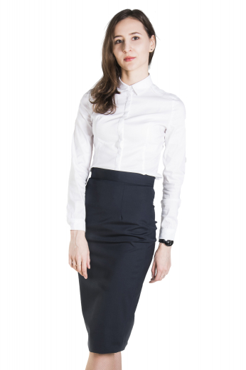 This beautifully custom made pencil skirt is a perfect option to mix and match with any of your blouses, sure to become a staple in your office wardrobe. 