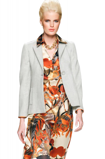 Party wear plaid blazers with one front button to close. Hip length and slim, these off-white formal blazers look stunning with custom-made dresses and pencil skirts. With slim ruled notch lapels and squared bottoms, these bespoke jackets with two lower square patch pockets can be customized with easy use fabrics.