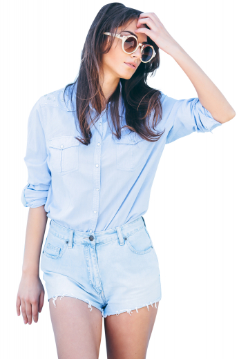 Womens Custom Made Light Blue Standard Blouse This women's blue standard cut blouse is the perfect addition to your work wardrobe, featuring rounded barrel cuffs and an ainsley collar.