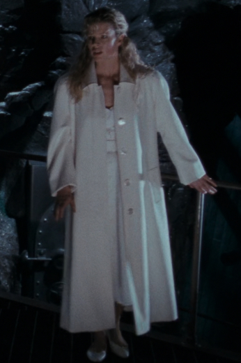 Batman Womens Custom White Costume Coat Tailored movie costume coats for sale from the famous Hollywood film Batman, including this custom made women’s long white coat featuring stylish designs from the late 90s and early 2000s. This women’s coat is a great Batman cosplay costume for woman.