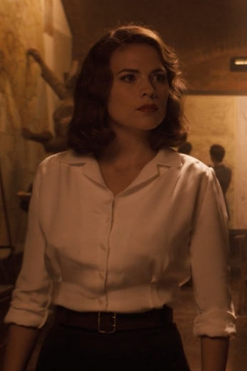 A stunning and sophisticated replica of the formal women’s Captain America 1 blouse; bespoke hand tailored by the very best experts just for you from the highest quality fabrics.